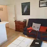 Pres Croisette Beau 2 Pieces 3 Etoiles Apartment Cannes