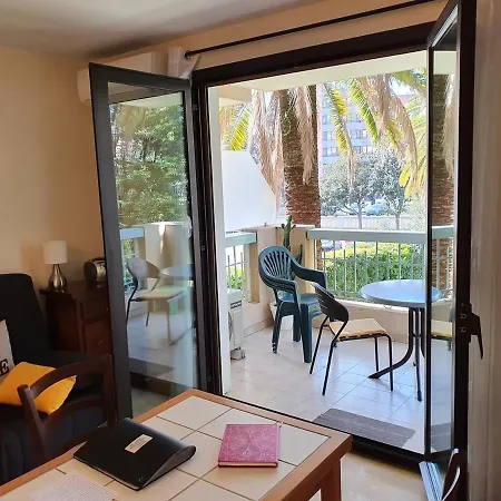 Apartament Pres Croisette Beau 2 Pieces 3 Etoiles Cannes