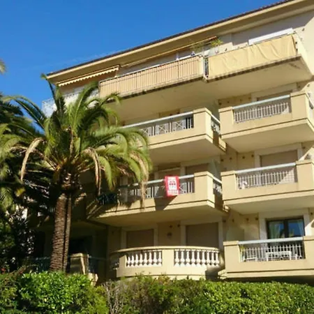 Pres Croisette Beau 2 Pieces 3 Etoiles Lägenhet Cannes